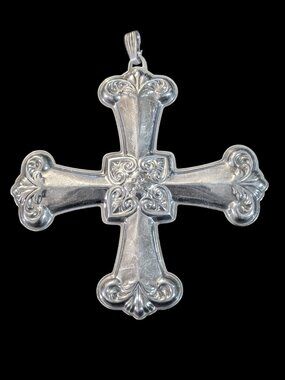 Reed & Barton 925 Sterling Silver 2012 Christmas Cross 3.5" High Pendant